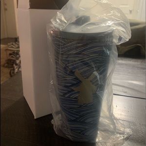 Dutch Bros 24oz Stainless Steel Waves Tumbler.